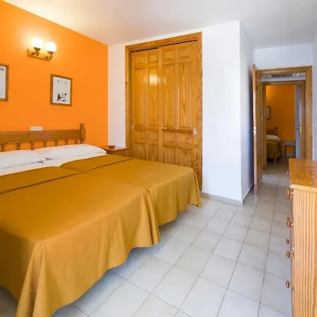 Aparthotel Jovial San Antonio (Ibiza)