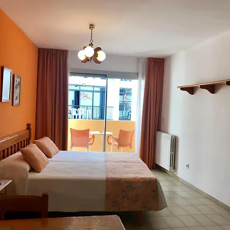 Aparthotel Jovial *